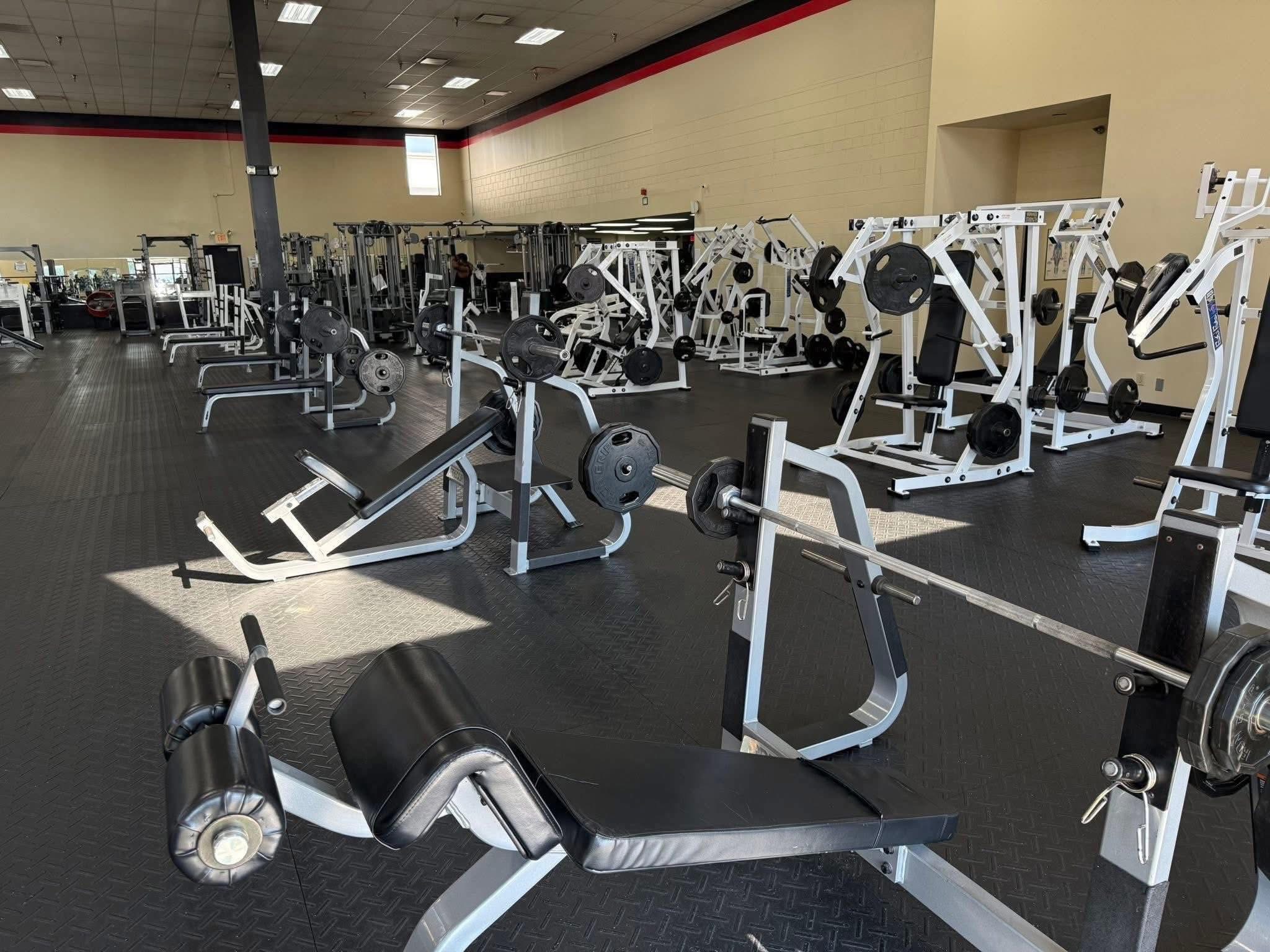 Strength Equipment at Englewood